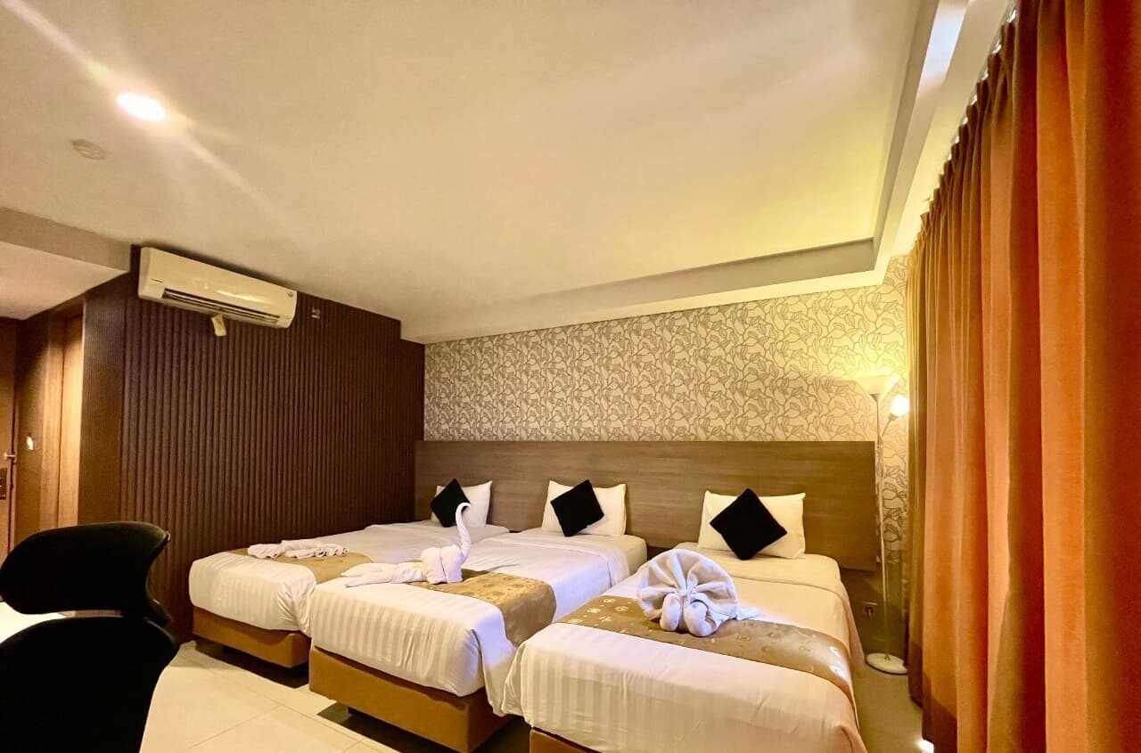 TRIPLE1 E1771252376401